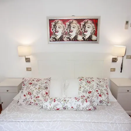 La Gioiosa 3*
