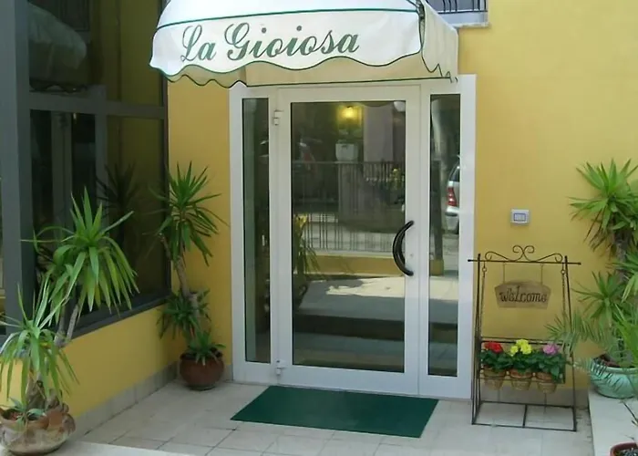La Gioiosa ريميني
