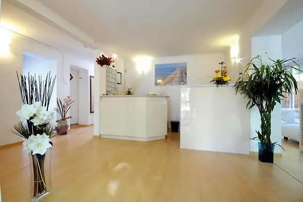 La Gioiosa ريميني